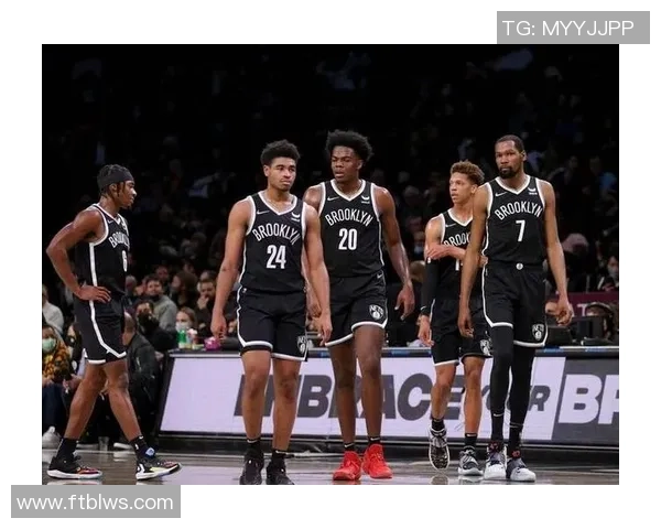 魔术队与篮网队激战正酣精彩对决引发球迷热议